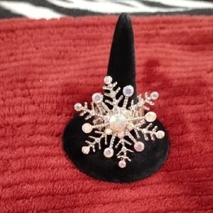 Avon Silver Snowflake Statement Ring